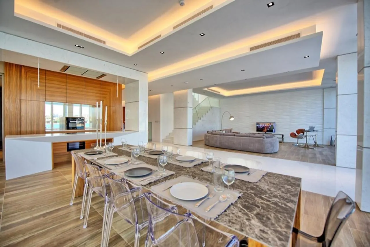 Luxurious Palmera Del Mar Hotel Dubaj Willa