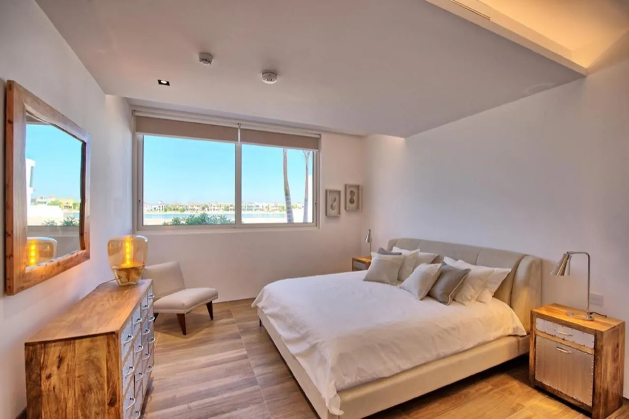 Luxurious Palmera Del Mar Hotel Dubaj
